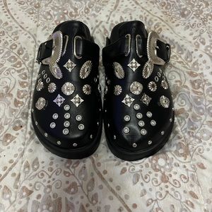 Women black loafers